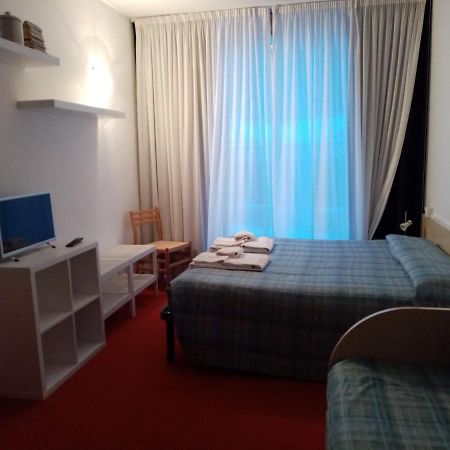 Comodo Alloggio Con Accesso Diretto Alle Piste Santa Caterina Valfurva Zewnętrze zdjęcie