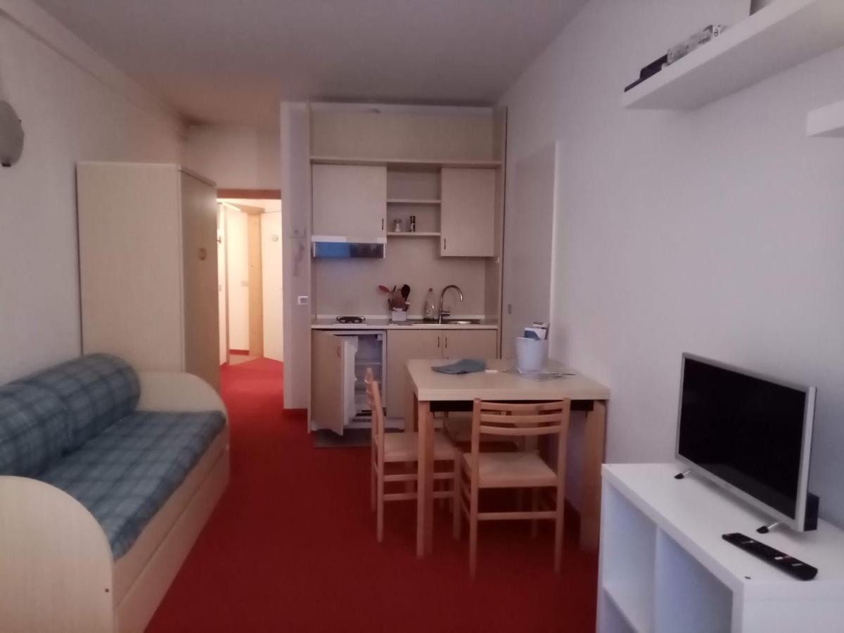 Comodo Alloggio Con Accesso Diretto Alle Piste Santa Caterina Valfurva Zewnętrze zdjęcie